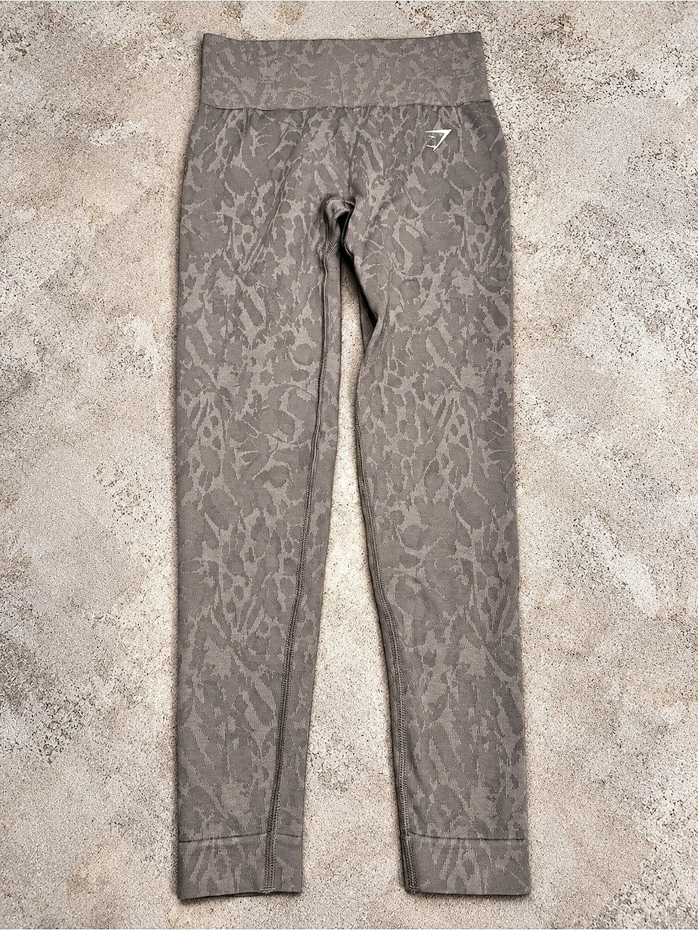 Gymshark Adapt Animal Seamless Leggings Abstract Pattern Leggings in Gray Size